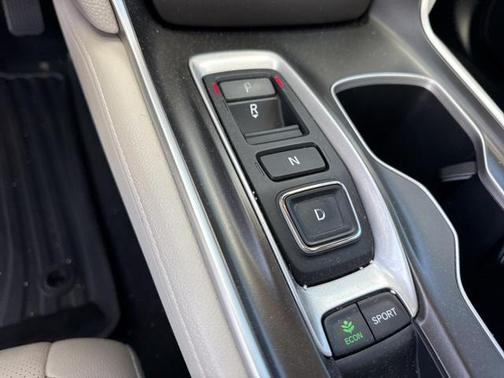 2019 Honda Accord Touring 2.0T