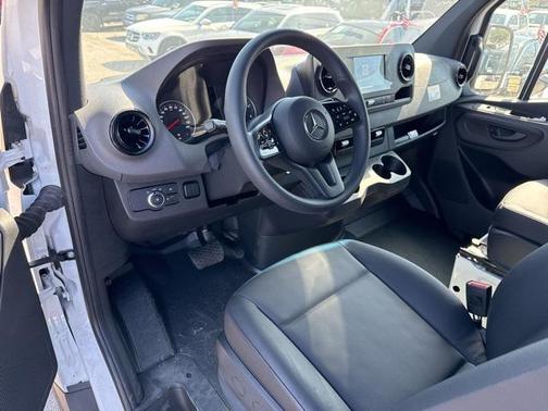 2023 Mercedes-Benz Sprinter 2500 High Roof