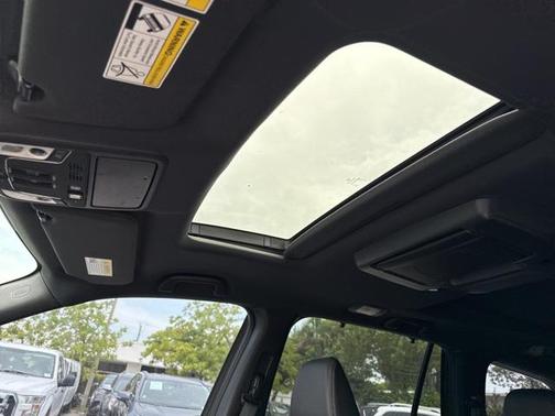2021 Honda Pilot AWD Black Edition