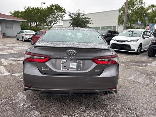 2022 Toyota Camry SE