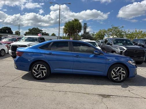 2022 Volkswagen Jetta 1.5T SEL