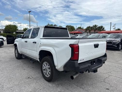 2024 Toyota Tacoma SR
