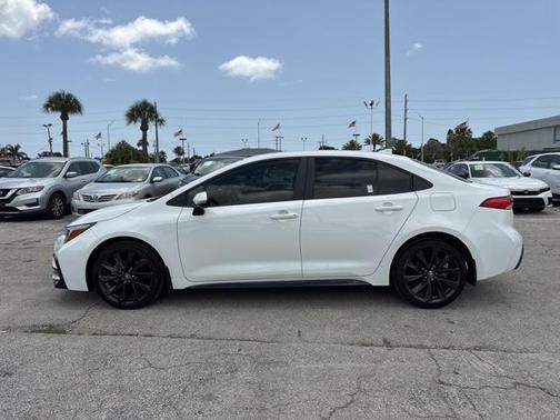 2024 Toyota Corolla SE