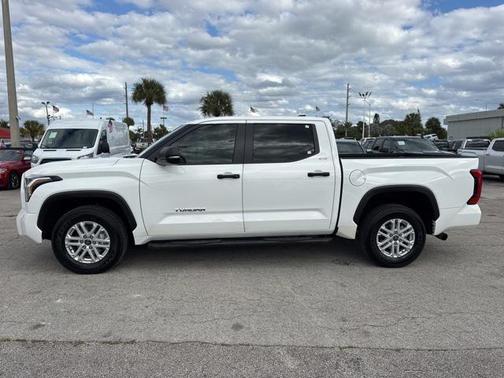 2024 Toyota Tundra SR5