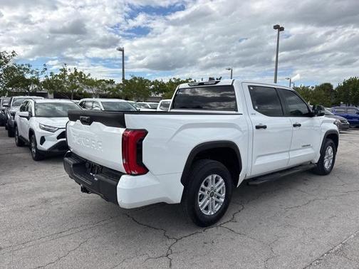 2024 Toyota Tundra SR5