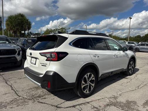 2020 Subaru Outback Touring