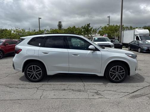 2025 BMW X1 xDrive28i