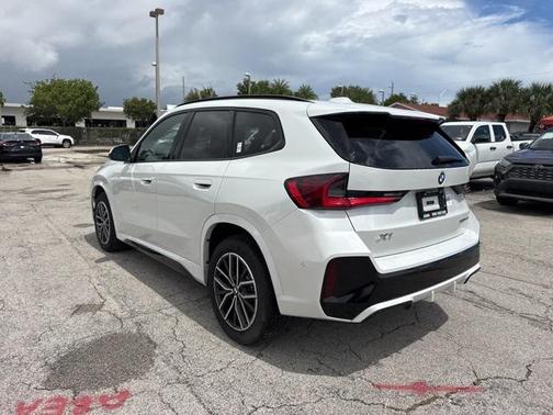 2025 BMW X1 xDrive28i