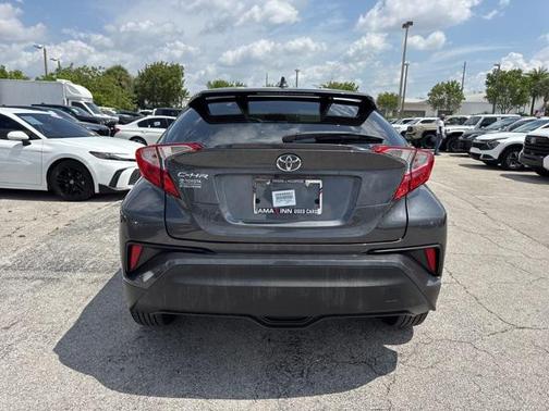 2021 Toyota C-HR LE