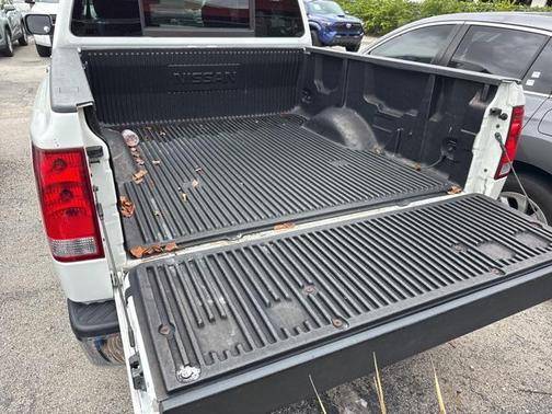 2015 Nissan Titan SV