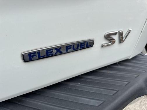 2015 Nissan Titan SV