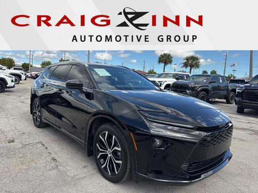 2025 Toyota Crown Signia XLE