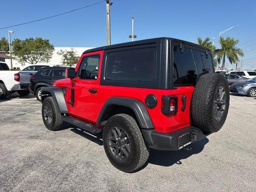 2025 Jeep Wrangler Sport S