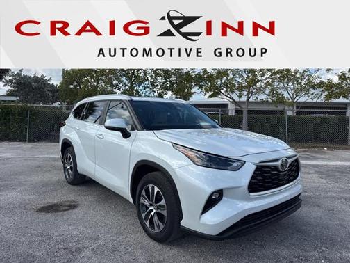 2023 Toyota Highlander XLE