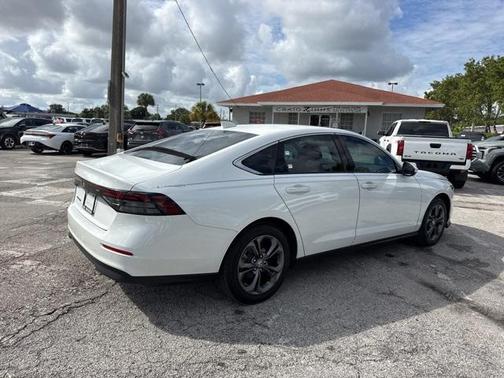 2023 Honda Accord EX 1.5T