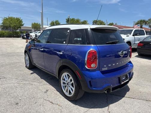 2015 MINI Countryman Cooper S