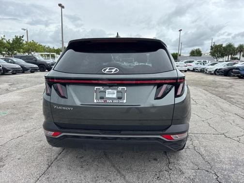 2022 Hyundai TUCSON SEL