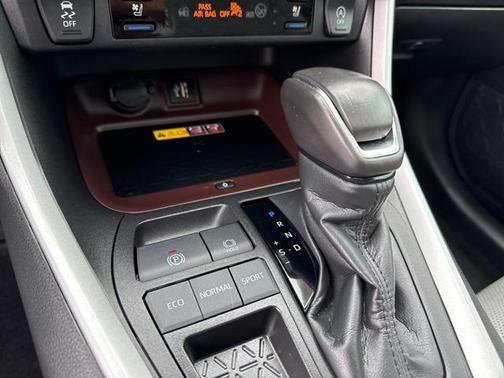 2024 Toyota RAV4 Limited