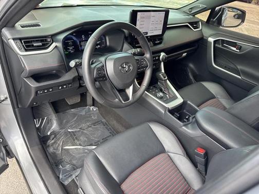2024 Toyota RAV4 Prime XSE