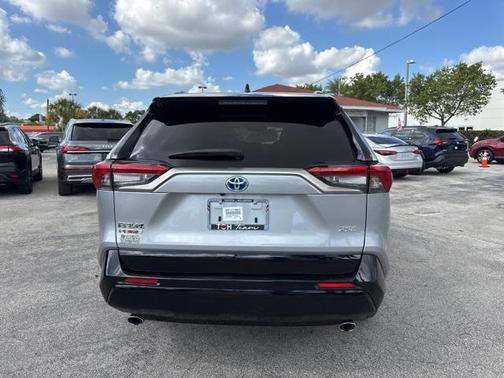 2024 Toyota RAV4 Prime XSE