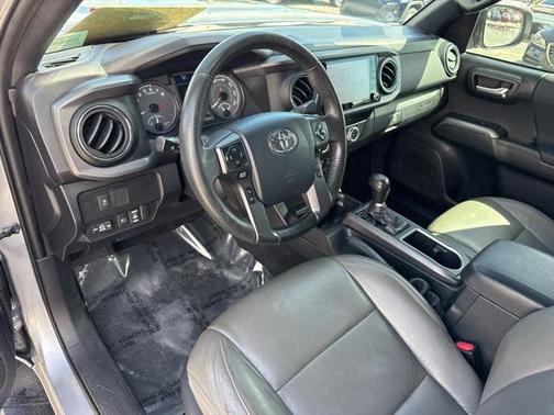 2020 Toyota Tacoma TRD Sport