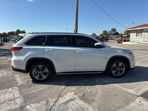 2018 Toyota Highlander Limited Platinum