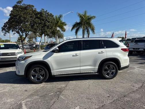 2018 Toyota Highlander Limited Platinum