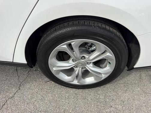 2024 Honda Accord LX 1.5T