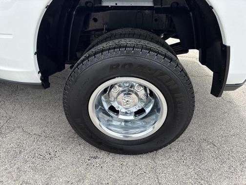 2024 RAM 3500 Tradesman Crew Cab 4x4 8' Box