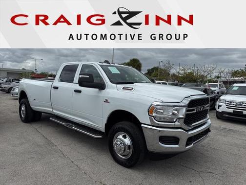 2024 RAM 3500 Tradesman Crew Cab 4x4 8' Box