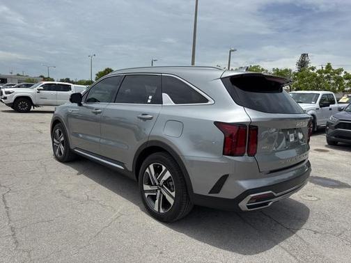 2022 Kia Sorento Plug-In Hybrid SX Prestige