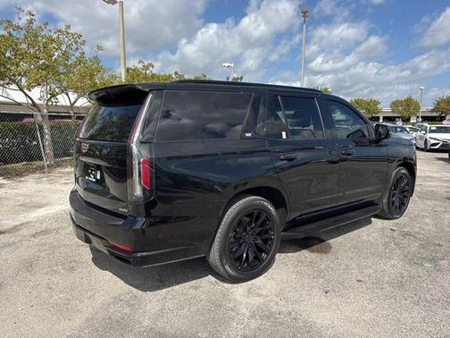 2021 Cadillac Escalade Sport