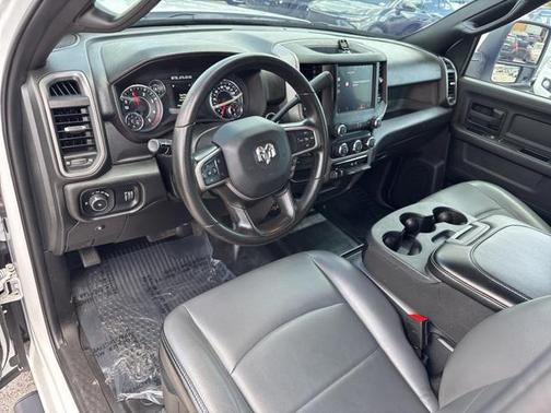 2024 RAM 2500 Tradesman Crew Cab 4x4 6'4' Box