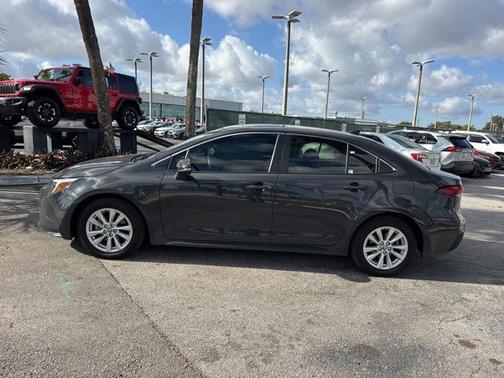 2024 Toyota Corolla Hybrid XLE