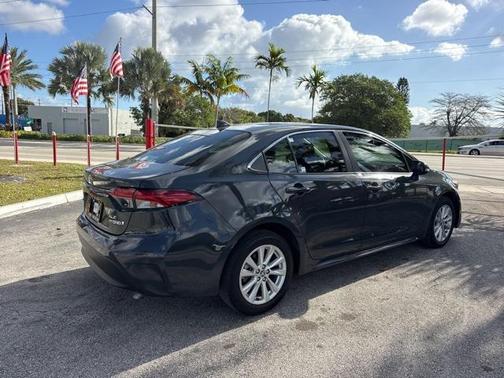 2024 Toyota Corolla Hybrid XLE
