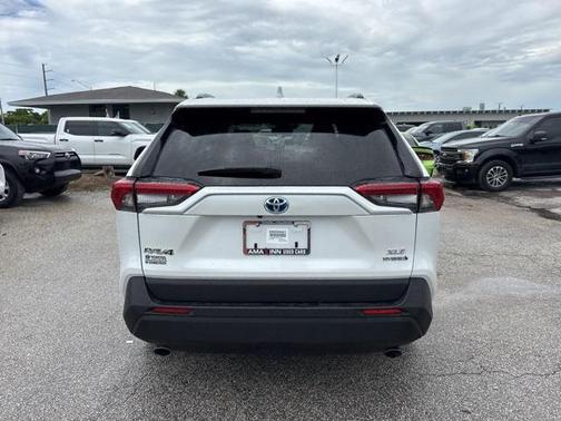 2024 Toyota RAV4 Hybrid XLE Premium