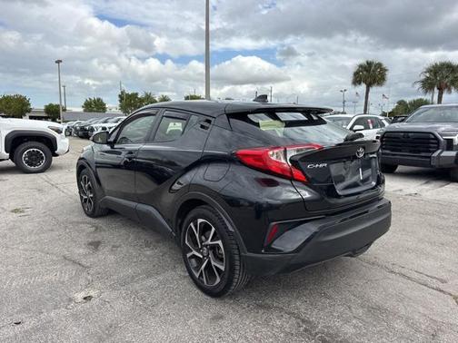 2020 Toyota C-HR XLE