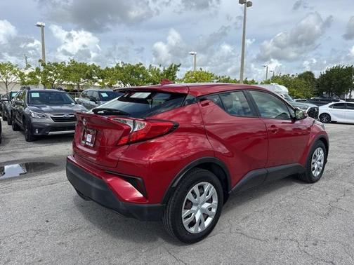 2020 Toyota C-HR LE