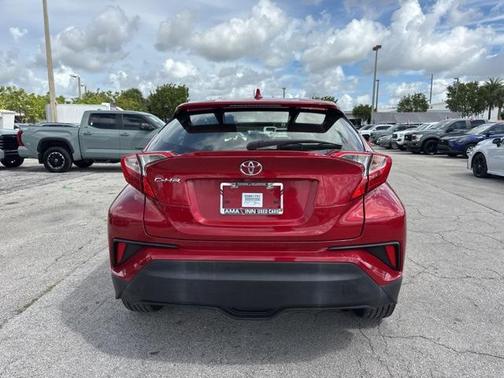 2020 Toyota C-HR LE