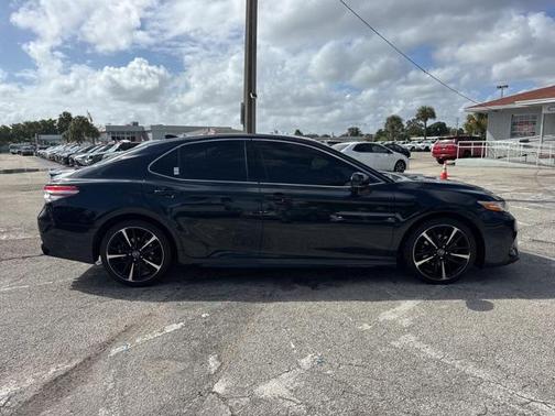 2020 Toyota Camry XSE