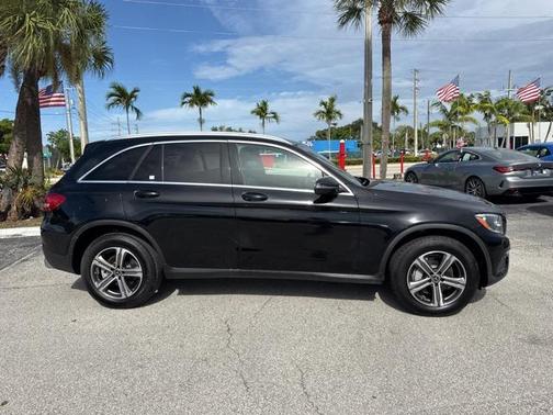 2018 Mercedes-Benz GLC 300 Base
