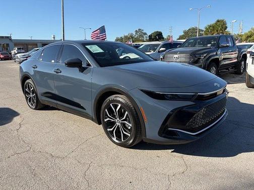 2025 Toyota Crown XLE