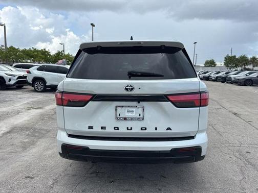 2023 Toyota Sequoia Platinum