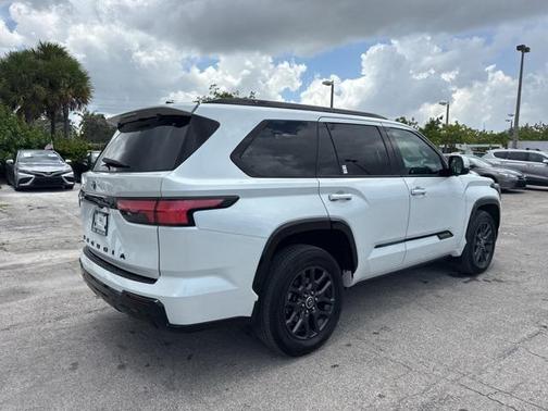2023 Toyota Sequoia Platinum