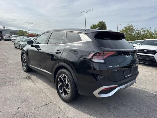 2023 Kia Sportage LX
