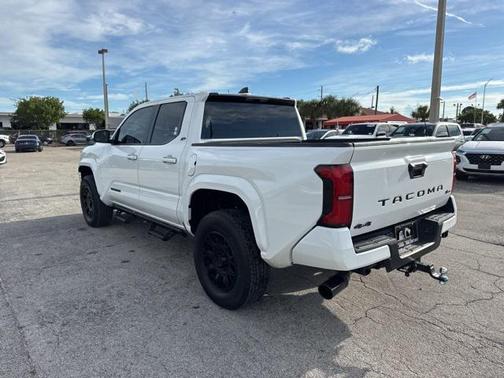 2024 Toyota Tacoma SR5