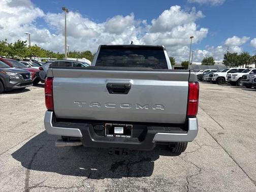 2024 Toyota Tacoma SR5