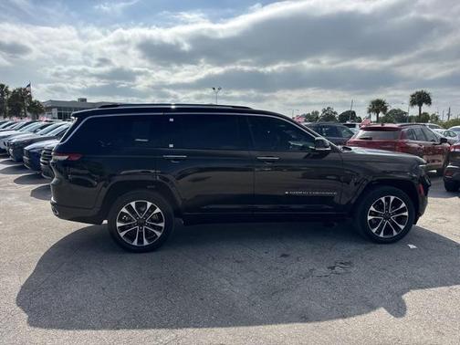 2022 Jeep Grand Cherokee L Overland
