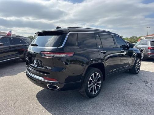 2022 Jeep Grand Cherokee L Overland
