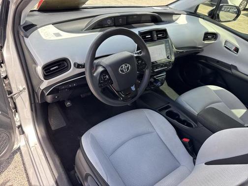 2020 Toyota Prius XLE